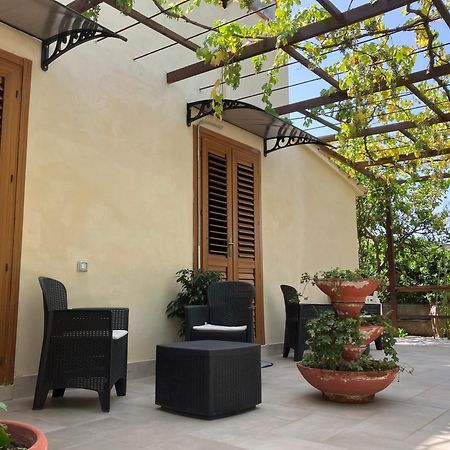 Casa Himera Fontane Bianche Exterior photo